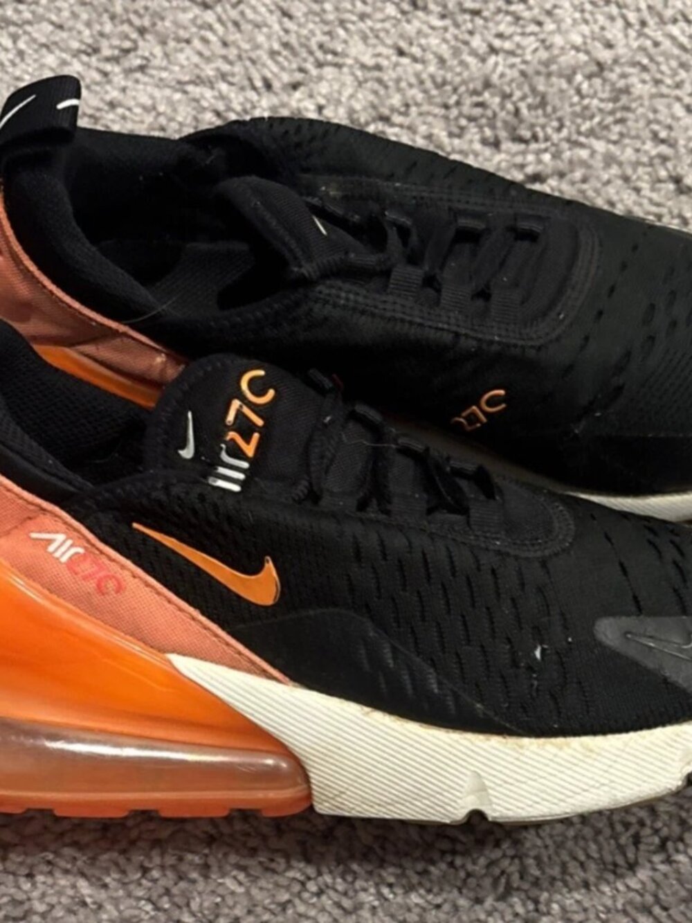 Nike Air Max 270 Black Bright Crimson Total Orange Size 5Y/Womens 7 943345-037
